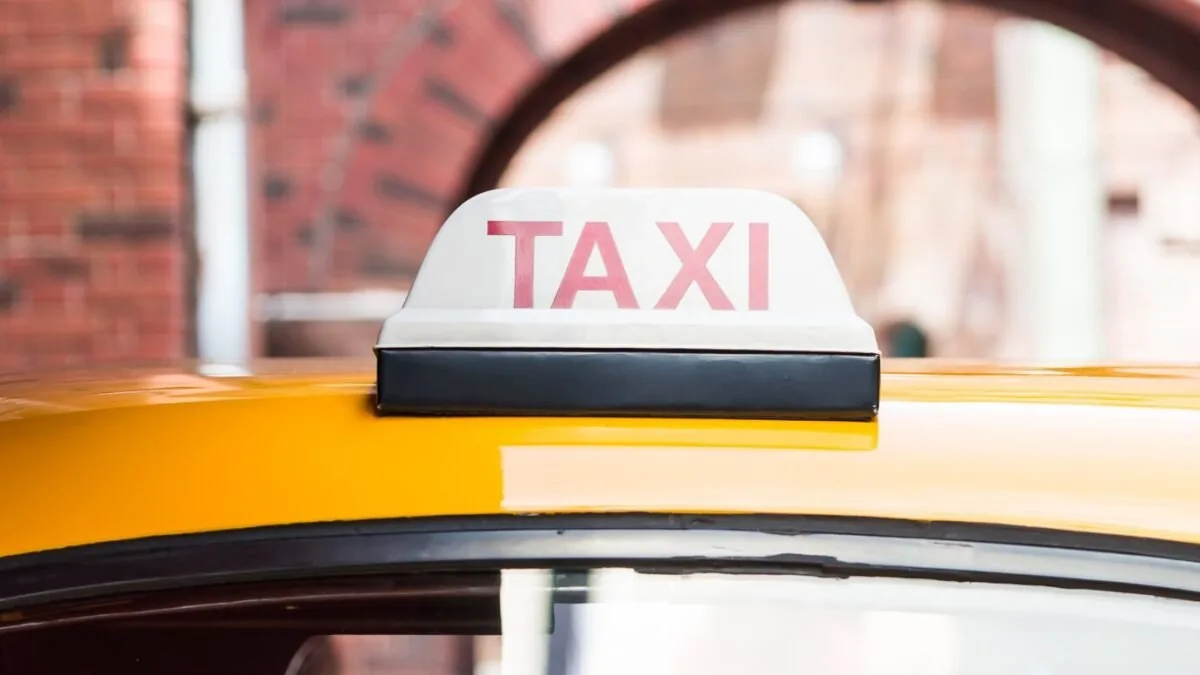 Jaisalmer to Ahmedabad One-Way Taxi