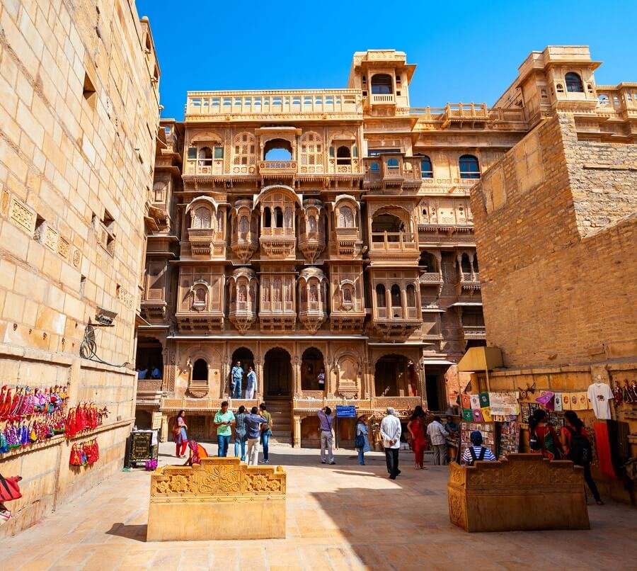 Jaisalmer Taxi Booking